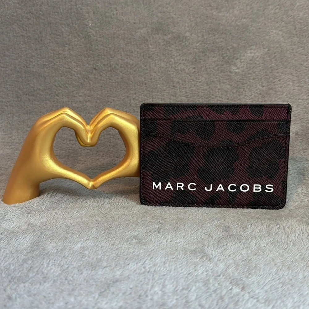 🖤MARC JACOBS🖤Burgundy & Black Animal-Print PVC Card Case/NWOT
